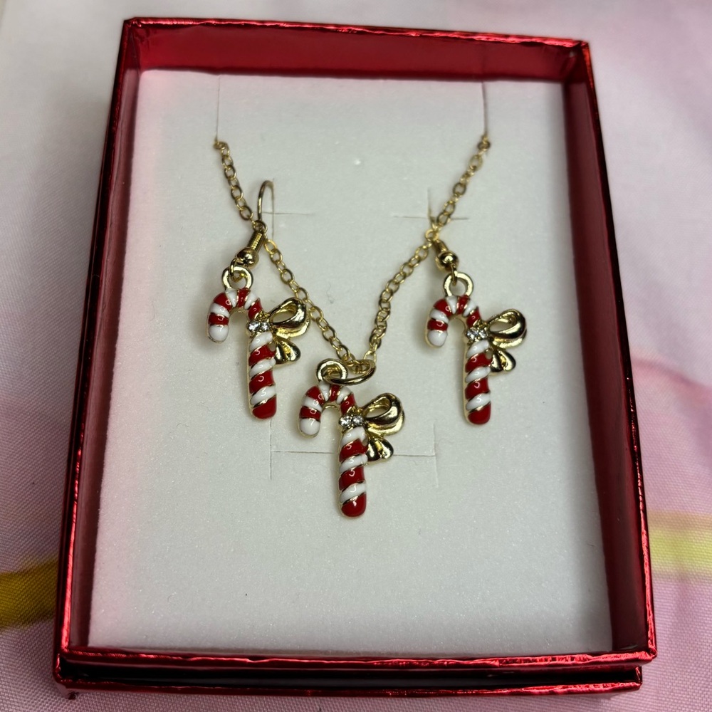 Candy Cane Pendant Necklace with earrings set in box